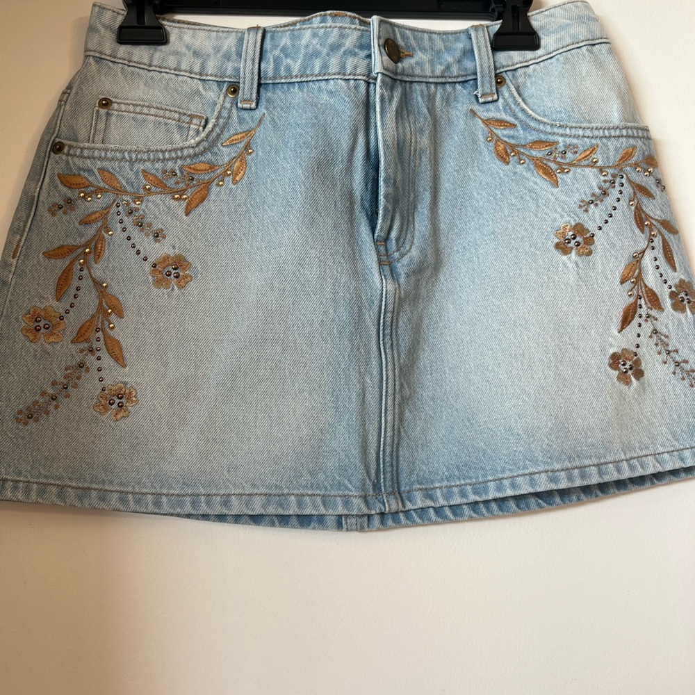 H&M Light Blue Denim Mini Skirt with Tan Floral Embroidery